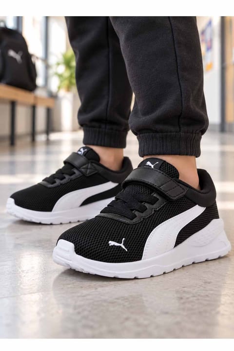 کفش اسپرت روزمره بچگانه Puma مشکی سفید با بند چسبی راحت