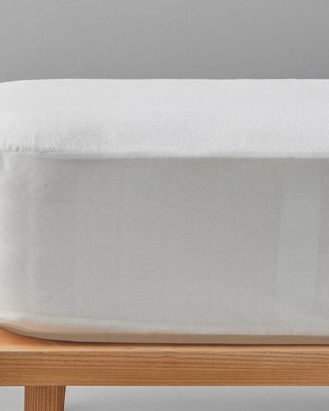محافظ تشک دو نفره مایع‌ضد Comfort پنبه‌ای ۱۶۰×۲۰۰ + ۳۰ سانتی‌متر سفید