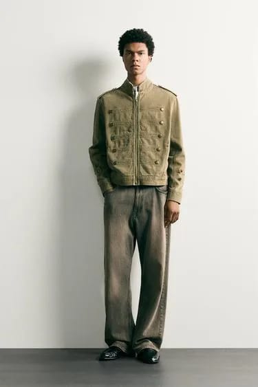 CROPPED FIT Denim Jacket with Buttons