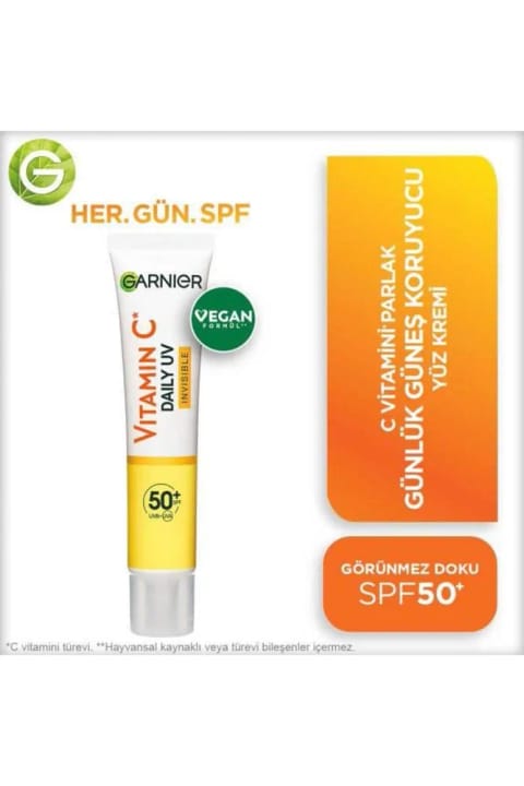 گارنیه کرم ضد آفتاب صورت ویتامین C درخشان روزانه SPF50+ بافت نامرئی
