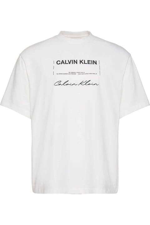 تی‌شرت سفید مردانه Calvin Klein با لوگوی برند مناسب استفاده روزمره