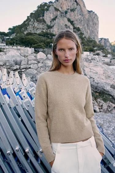 SOFT KNIT JUMPER