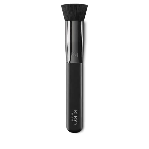برس‌های آرایشی - Face 06 برس فاندیشن با هسته اسفنجی