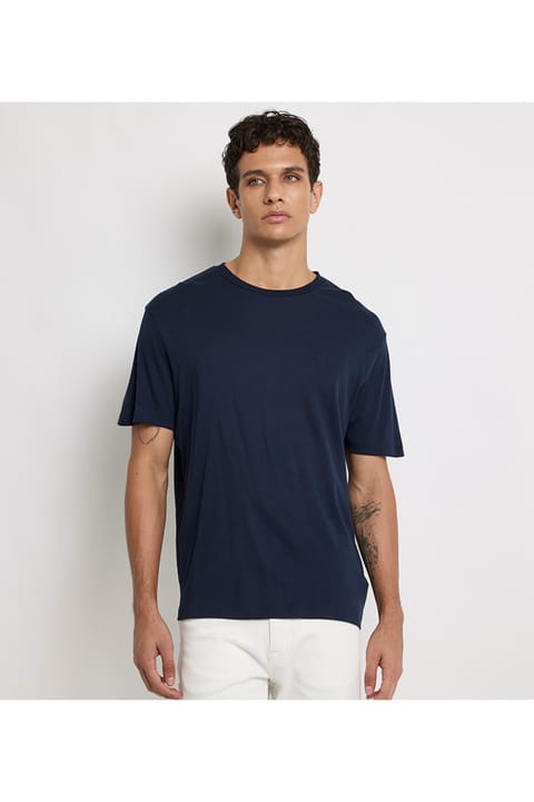 تی‌شرت کوتاه مردانه Calvin Klein با لوگوی برند، نخ پنبه آلی، مناسب استفاده روزمره، رنگ سرمه‌ای...