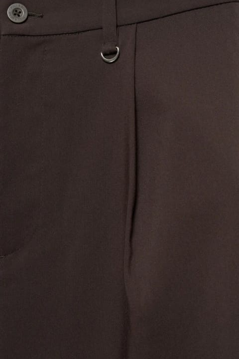 شلوار tailored fit با جزئیات پنس