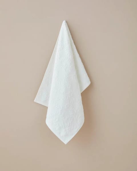 حوله صورت ژاکارد Leafy Touch ۱۰۰٪ پنبه ۵۰×۹۰ سانتی‌متر اکرو