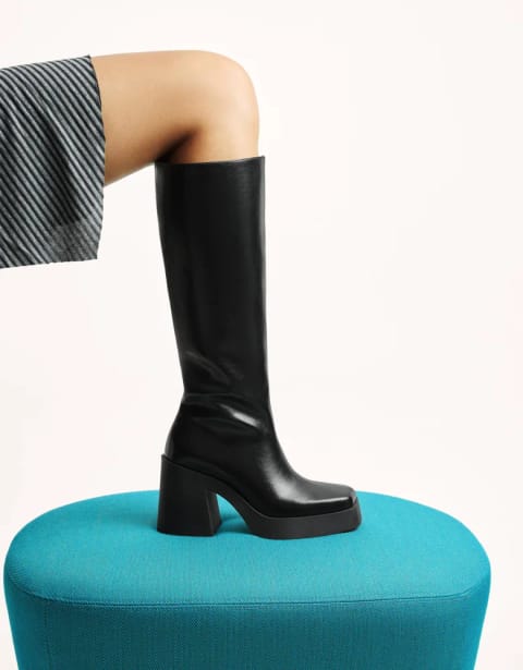 Platform heel boots