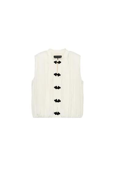 SATIN TOP WITH FROG FASTENING