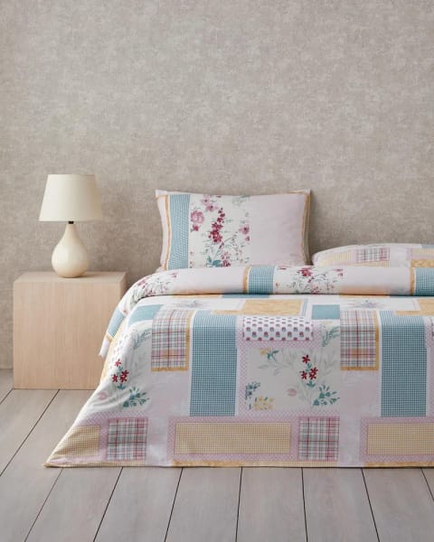 ست ملحفه دو نفره دوطرفه پنبه‌ای Patch Bouquet مدل 200x220 سانتی‌متر سبز-زرد