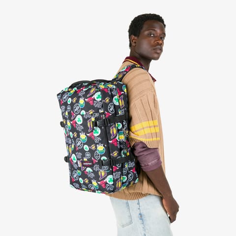 چمدان Eastpak Travelpack با طرح تیم NBA