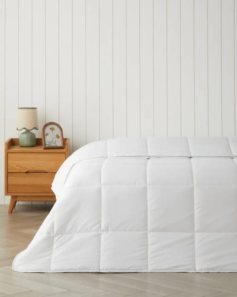 لحاف دو نفره چهارفصل Cozy سایز 195x215 سانتی‌متر سفید