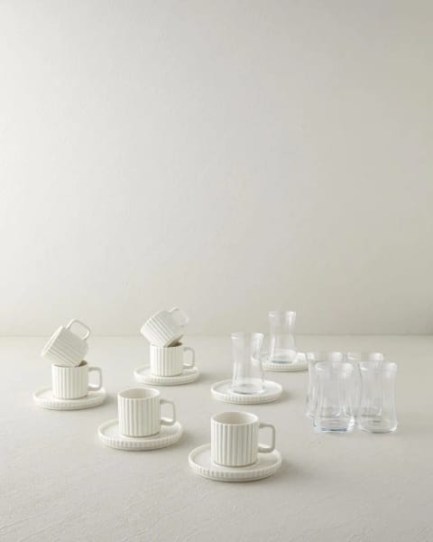 ست چای و قهوه ۱۸ پارچه ۶ نفره Lunara Porselen سفید ۱۷۰-۹۰ میلی‌لیتر