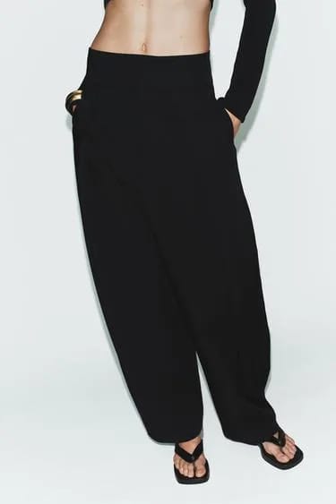 Zara شلوار بادکنکی پلیسه راه‌راه