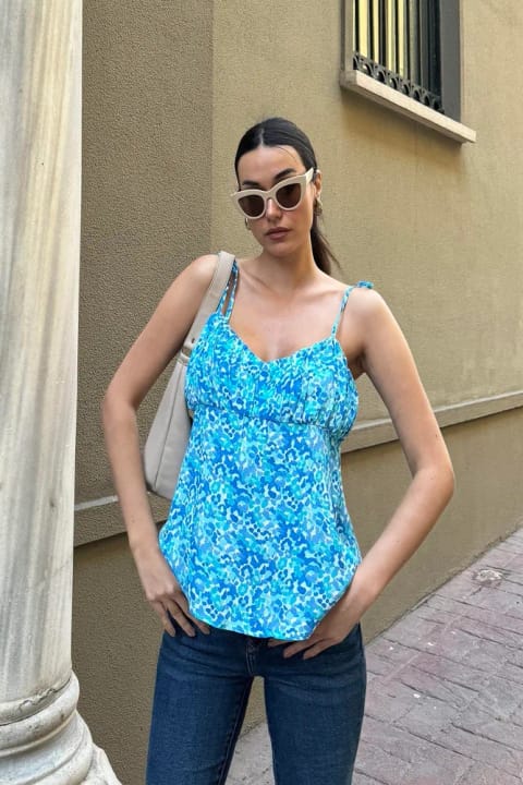 بلوز آبی طرح‌دار بنددار با جزئیات چین‌دار از Viscose طبیعی