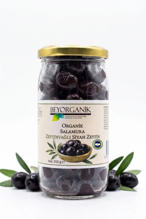BEYORGANİK ارگانیک زیتون سیاه آب‌نمک‌اندود با روغن زیتون 250 گرم