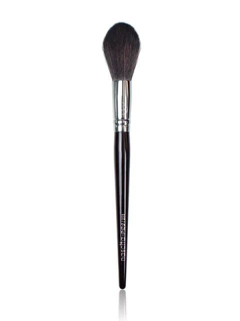براش آرایشی هایلایتر نوک‌دقیق Nascita Pro NASBRUSH0256